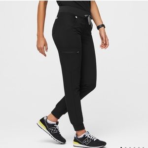 FIGS - Zamora Jogger Scrub Pants - Black - Small